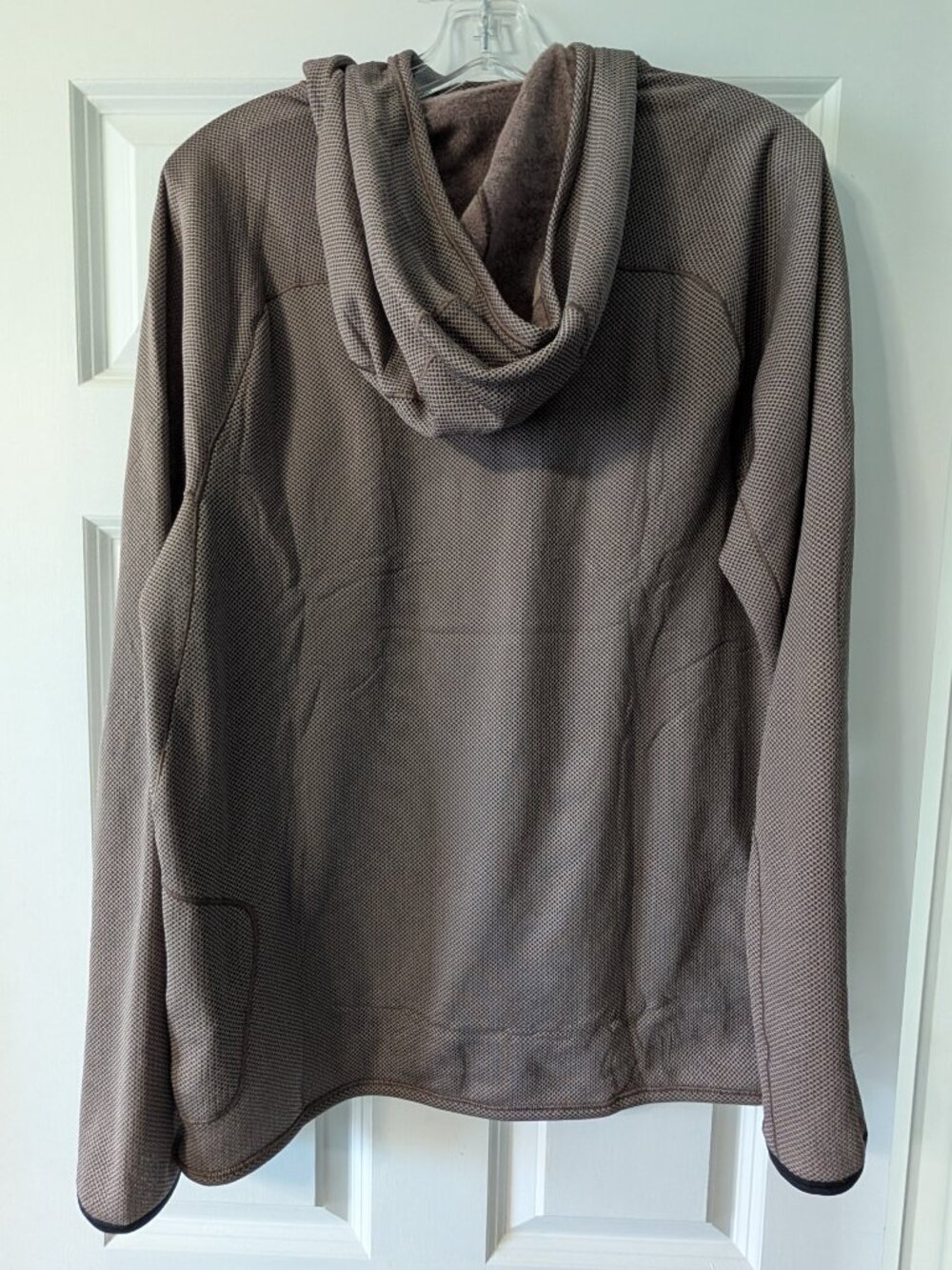 Mountain Hardware Men's Airmesh Long Sleeve Hoody - Medium, Wild Taupe (Brown) - Picture 3 of 3